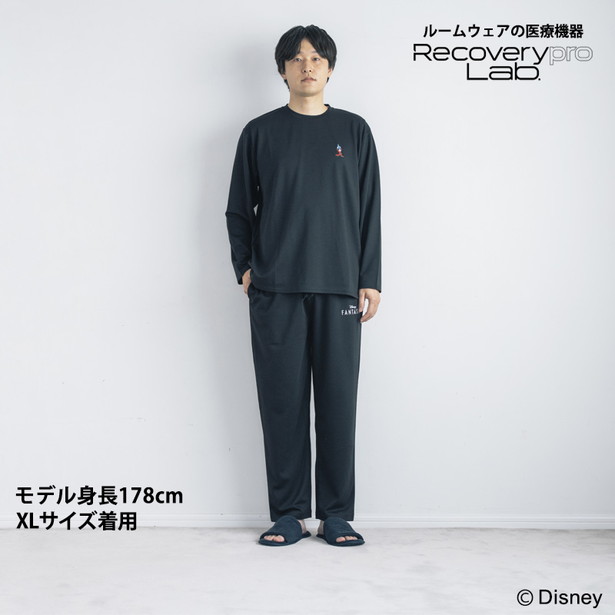 上下セット／Mサイズ Disney FANTASIA 疲労回復ウェアBOOK Recoverypro Lab. プレミアム　[一般医療機器]