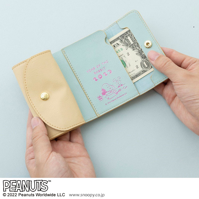 SNOOPY TINY WALLET BOOK YEAR OF RABBIT 2023│宝島社の通販 宝島