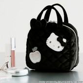 HELLO KITTY × BRILMY 中身が見えて時短がかなう ズボラに優しいコスメポーチ BOOK VELOUR BLACK ver.