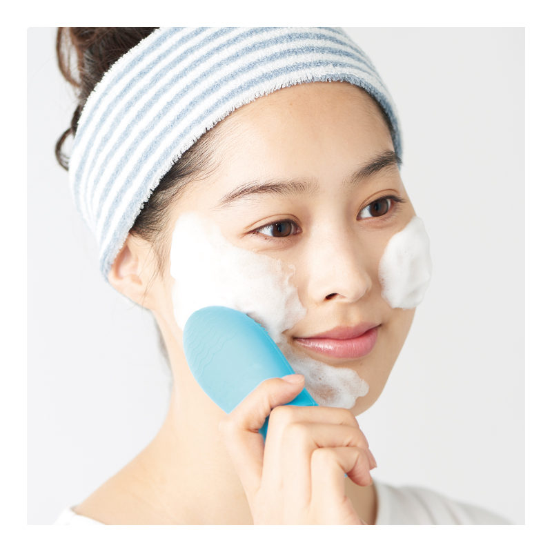 お肌つるつる 電動シリコン洗顔ブラシBOOK│宝島社の公式WEBサイト 宝島チャンネル