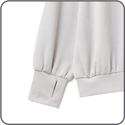 HELLO KITTY × BRILMY トップスの袖口