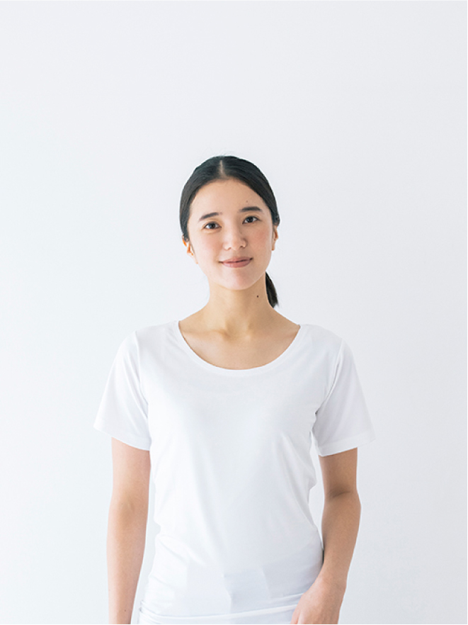 Recoverypro Lab. 疲労回復インナー WOMEN 半袖 U ネック ホワイト イメージカット