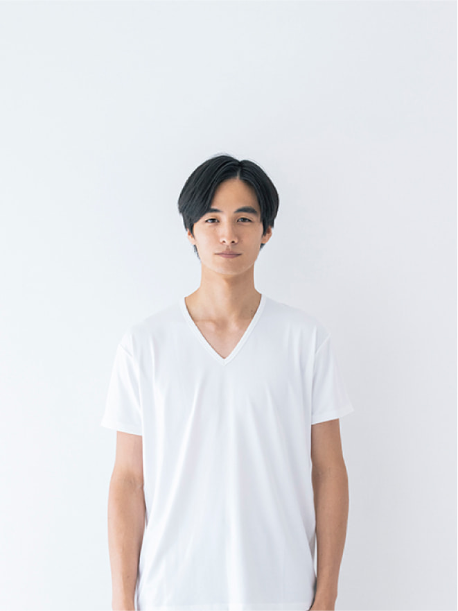 Recoverypro Lab. 疲労回復インナー MEN 半袖Vネック ホワイト イメージカット