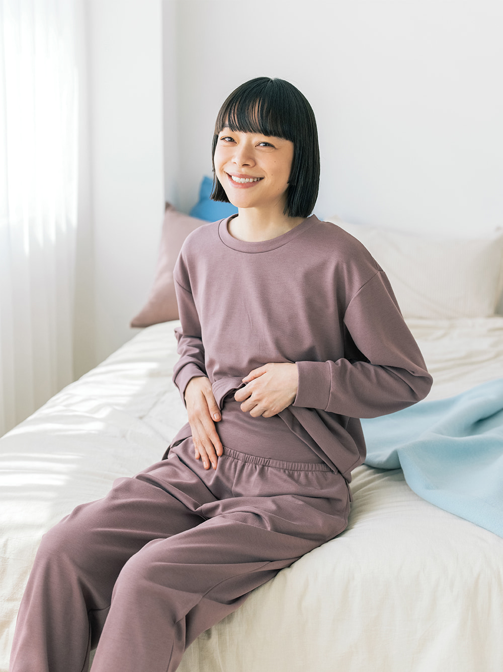 お腹まですっぽり包む腹巻仕様